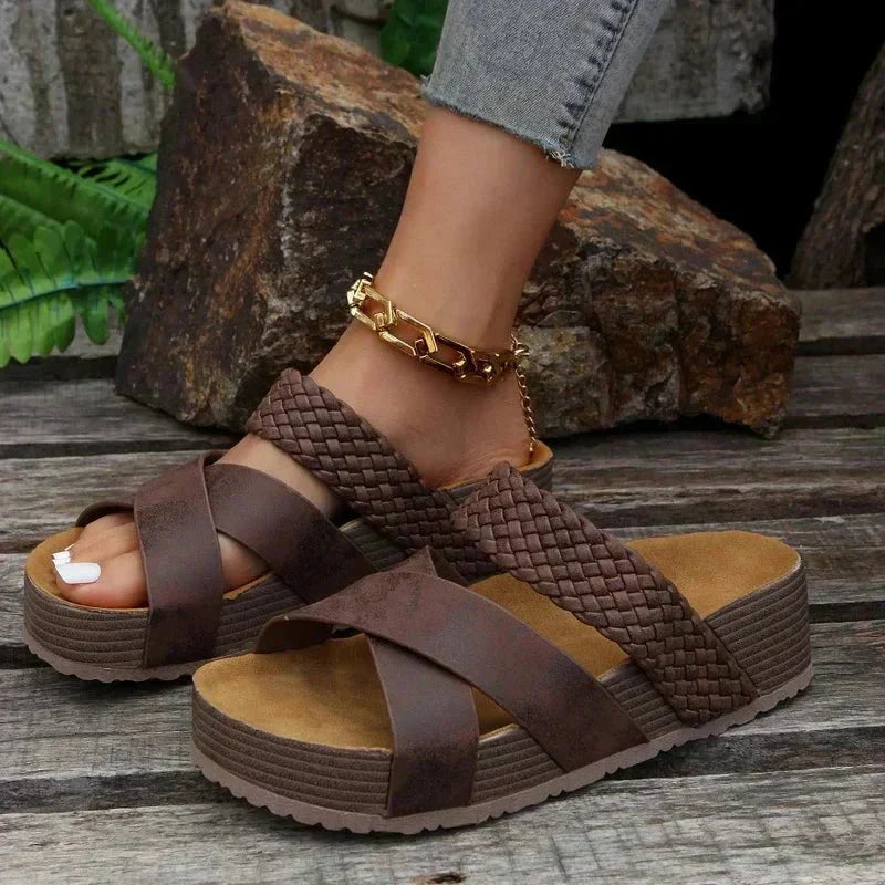 AIRA | ORTHOPEDISCHE SANDALEN